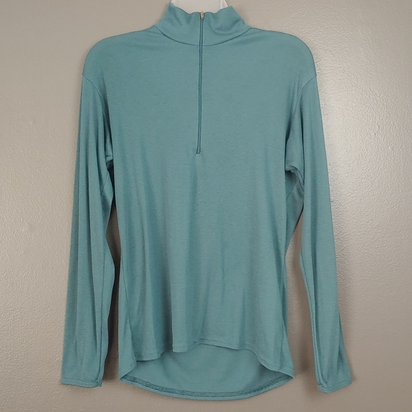 Patagonia Tops - Patagonia Capilene quarter zip baselayer pullover